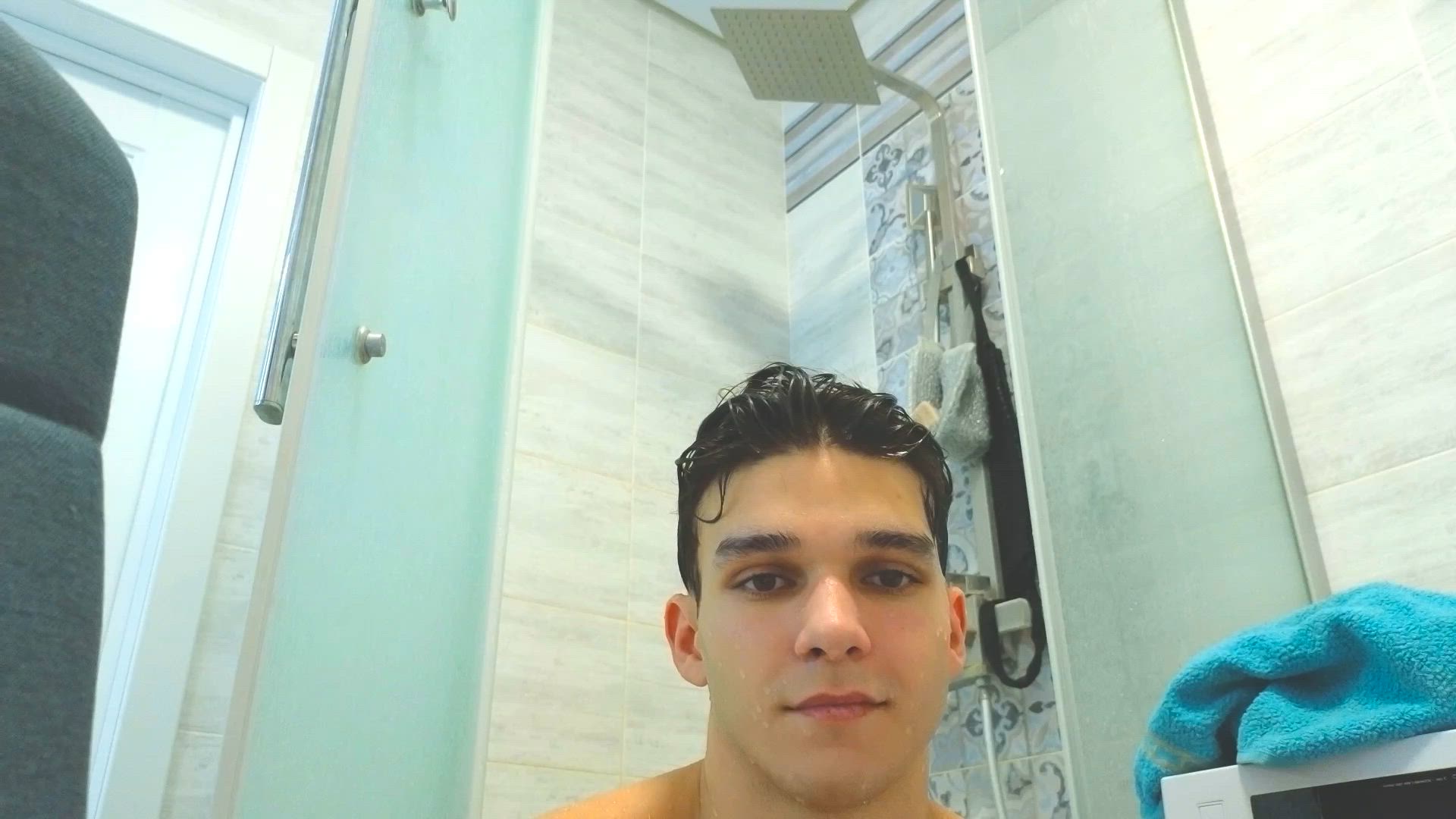 james — CUM IN SHOWER