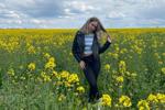 i love taking photos in  flowers so much