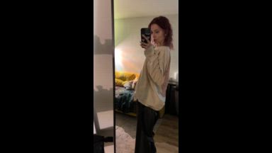 flash my beautiful butt for fans