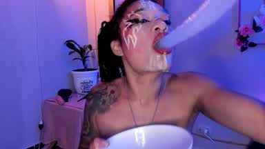 Eva__Sanderslee at Chaturbate: Eva__sanderslee's room