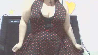 exhibitionist bouncing and shaking my tits