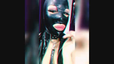 Adore your Latex Queen