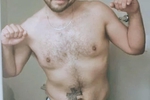 Screenshot_20190619-230848_Grindr.jpg 2.4MP 1080 ×