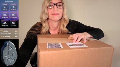 wyn — Unboxing Chaturbate Cammiversary Gifts