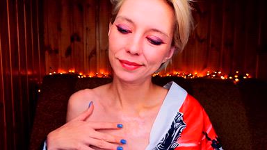 anna — Ahegao red lips