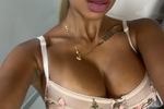 Amazing Blonde