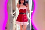 Mom Santa its naugthy! 🤶🎄