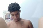 Andres desnudo y sexy