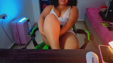 MY CUTE FEETS AND LAUGHTS