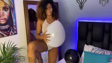 Riding the explosive balloons