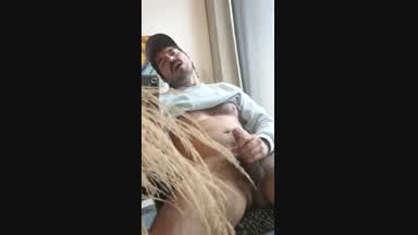 few moments before a huge load cum!!
