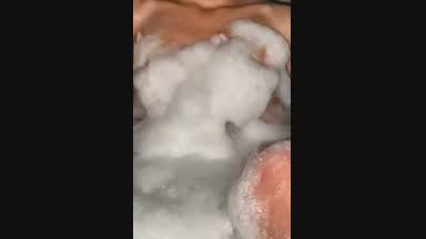 Small titis in fiam