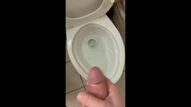 Bathroom CUM with Daddy
