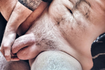 Body and cock pics 😏