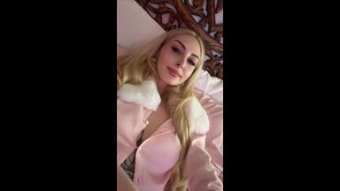 aurora emi live Chaturbate webcam gallery thumbnail
