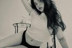 Hot***