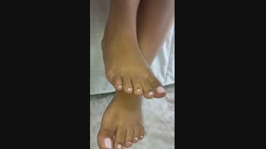 show feet