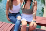 Your favorite bisexual milfy couple <3