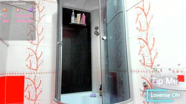 Shower show yummy
