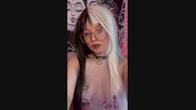 me <3