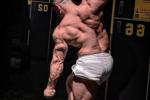 Big muscle pose x 6 pics