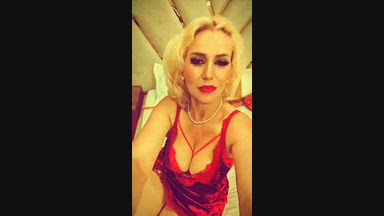 lucy live Chaturbate webcam gallery thumbnail