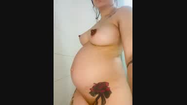 #2 a shower with mom 💧😊🤰