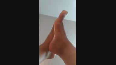 Show Feet