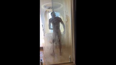 Come shower with me? 😈🍆💦