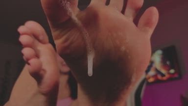spitting on feet and  countdown pvt