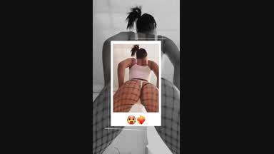 🍑😏