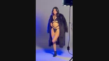 PHOTO SHOOT...