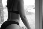 Window Flirt