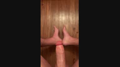 Huge cum on feet