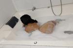 I wish to have you here in my tub