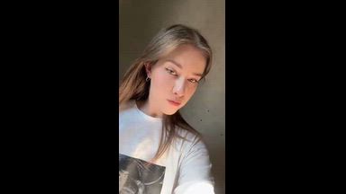 What a sexy lady!💕
