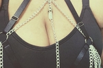 Chain bra