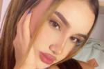 Your sexy blondie ♥