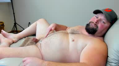 Jerking to porn