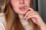 Me^^
