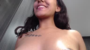 spit boobs