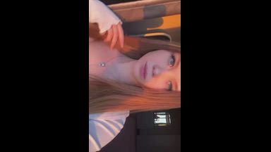 me lypsincing
