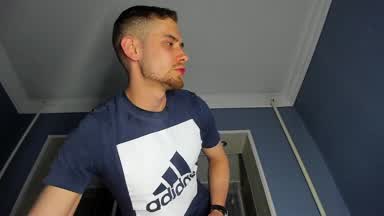 Sh-g sperm stan-g 💦 in a T-shirt 👕 c-se to cam📹