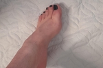 Do you like play with my feets?