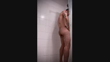 𝙎𝙝𝙤𝙬𝙚𝙧 𝙩𝙞𝙢𝙚 🧼🚿