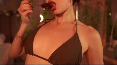 DIRTY SHOW! Chocolate on my naked body ^^