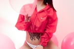 How does pink look on me?