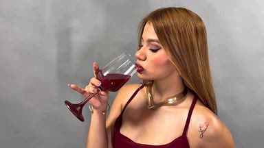 aurora👄🍒 — The art of surrendering to your queen 👑👠