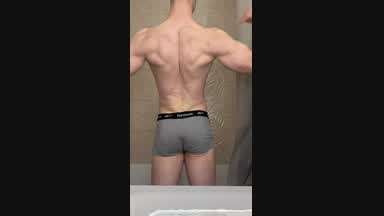 Callme_Christian at Chaturbate: cum show [799 tokens left] #master ...