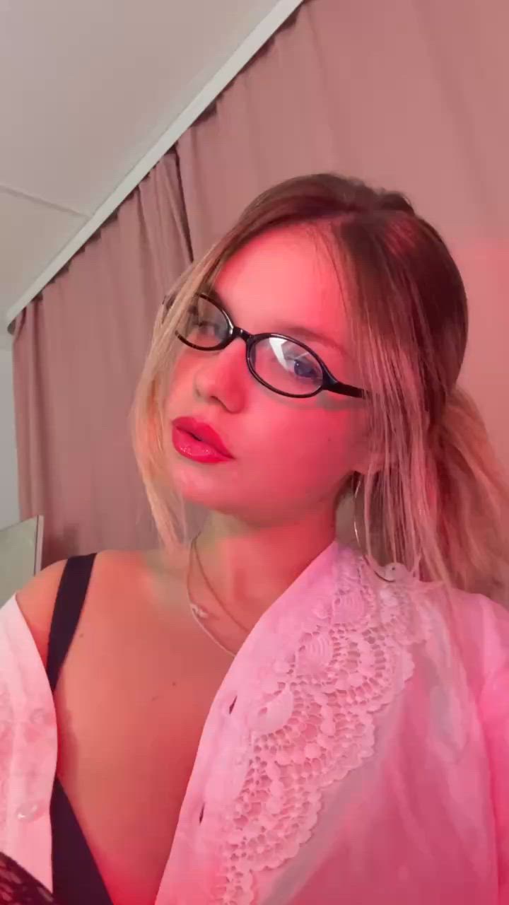 me😋